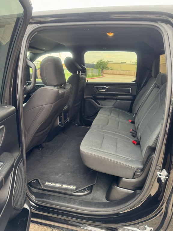 2022 RAM 1500 Image 10
