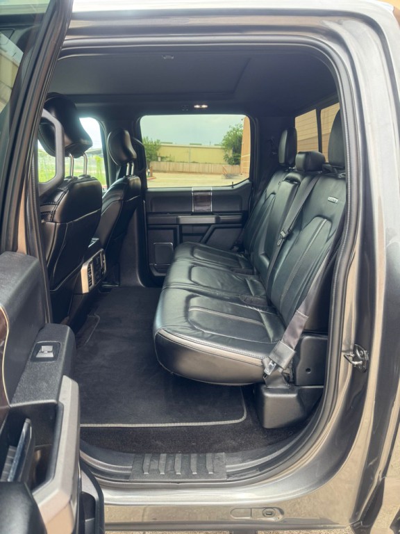 2017 Ford F-150 Image 12