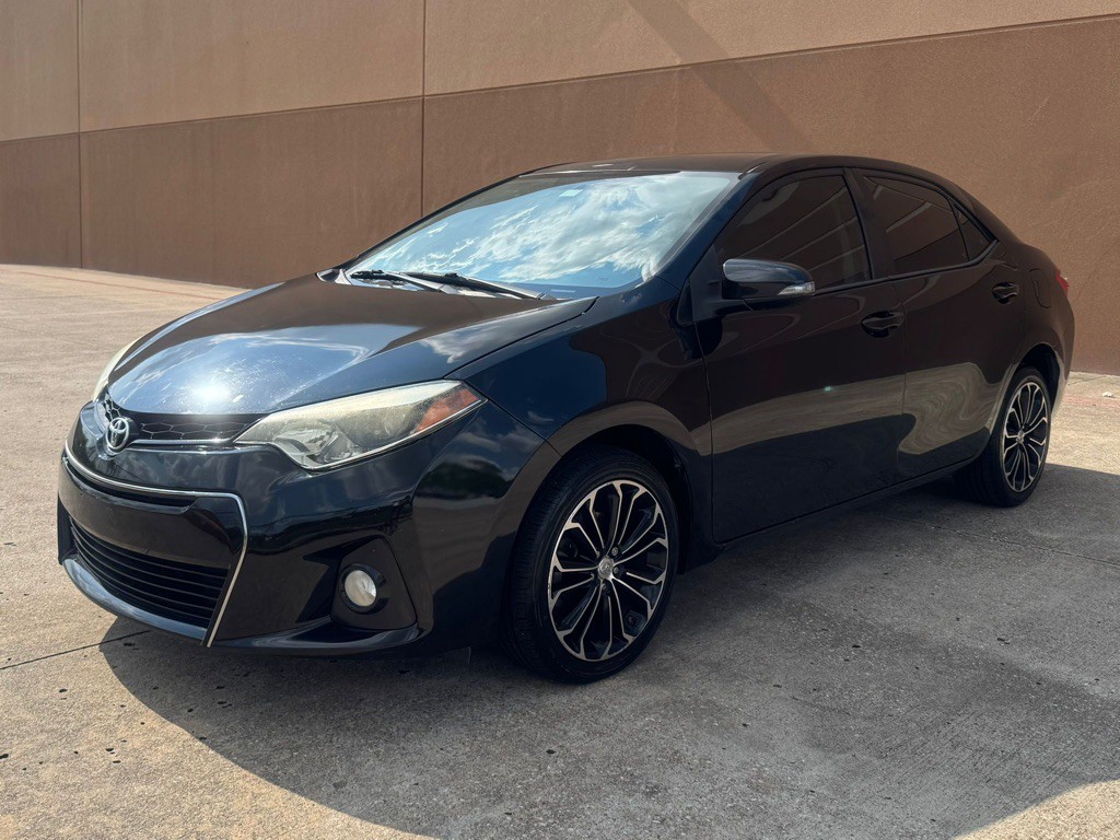 2016 Toyota Corolla Image 2