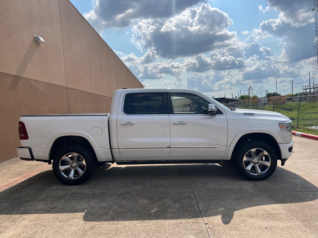 2020 RAM 1500 Image 8