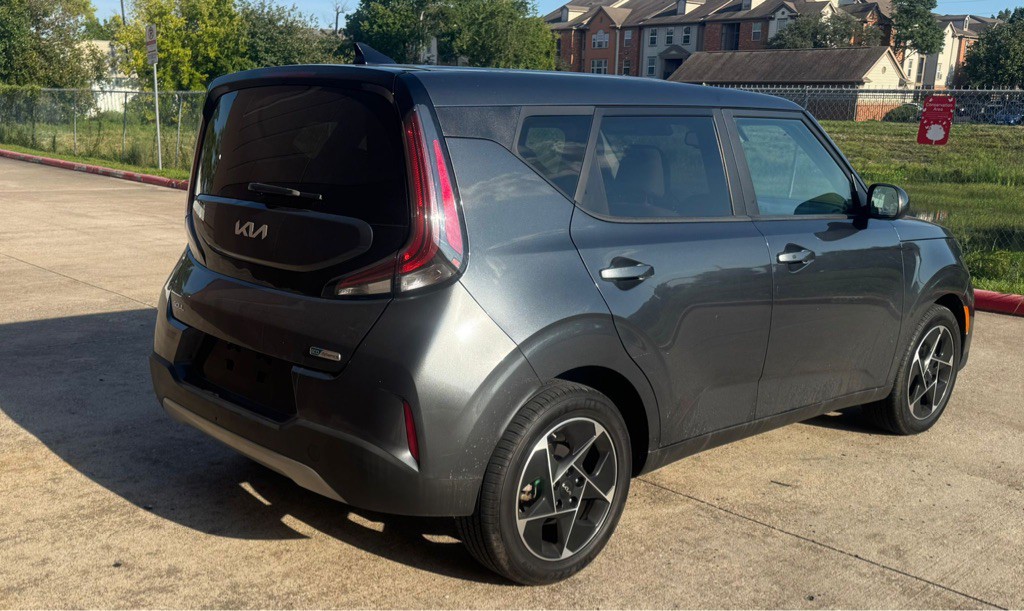 2023 Kia Soul Image 4