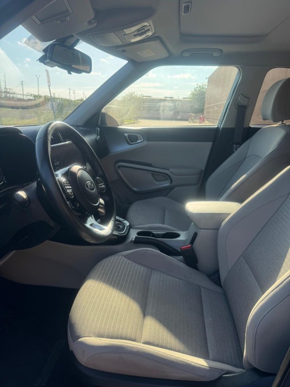 2023 Kia Soul Image 9