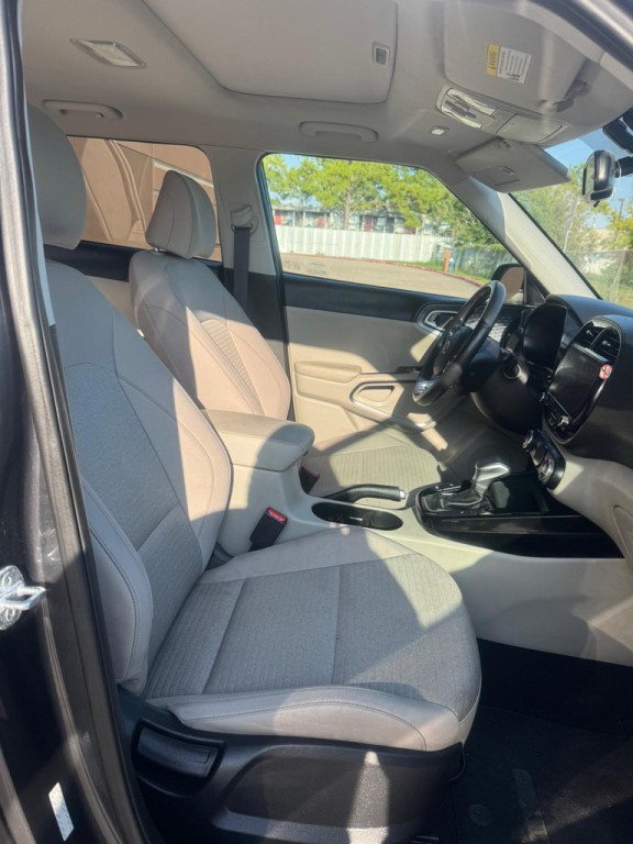 2023 Kia Soul Image 11