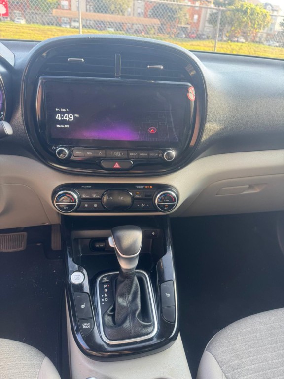 2023 Kia Soul Image 13