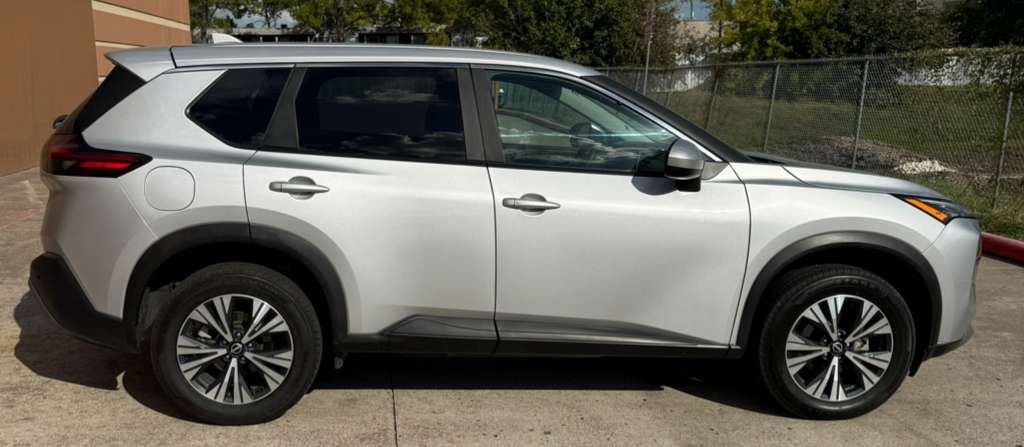 2023 Nissan Rogue Image 8