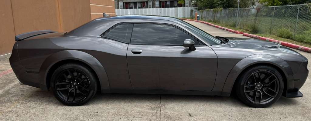 2021 Dodge Challenger Image 7