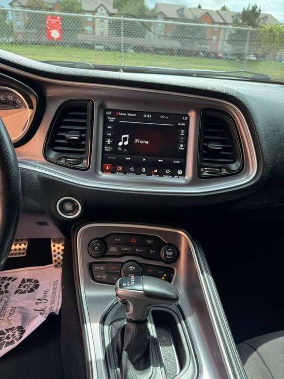 2021 Dodge Challenger Image 13