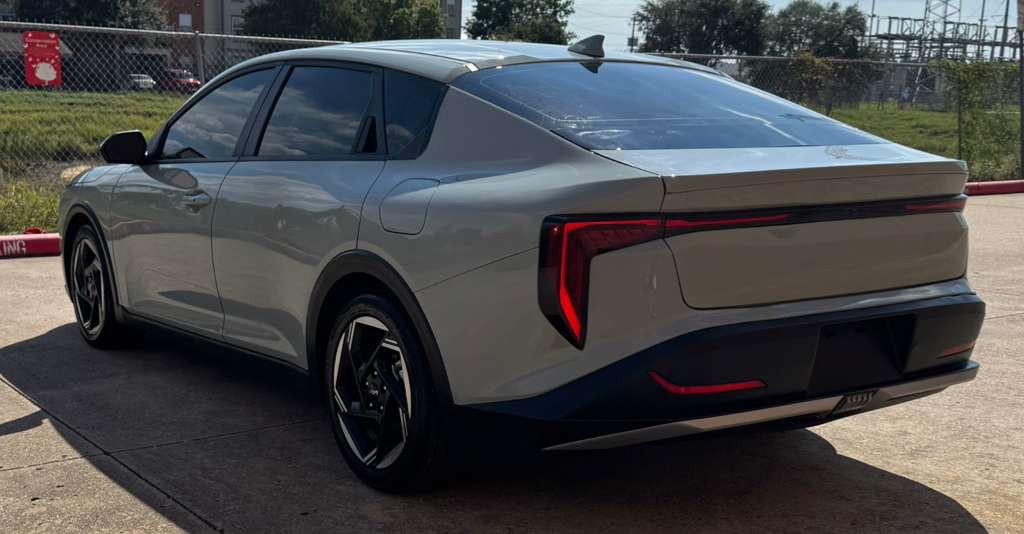 2025 Kia K4 Image 4