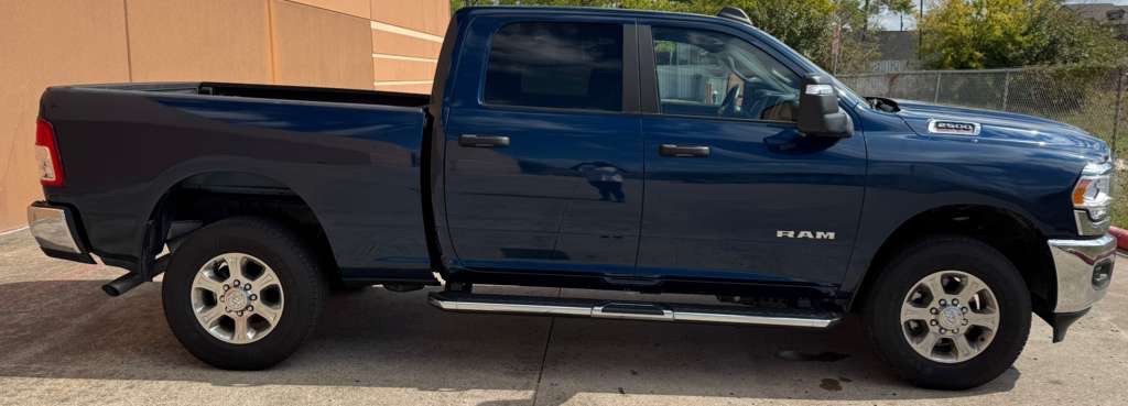 2024 RAM 2500 Image 8