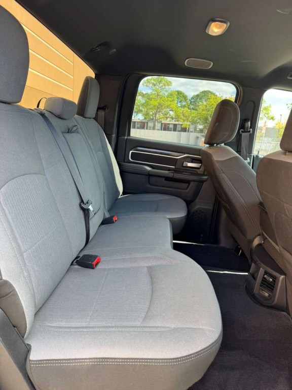 2024 RAM 2500 Image 14