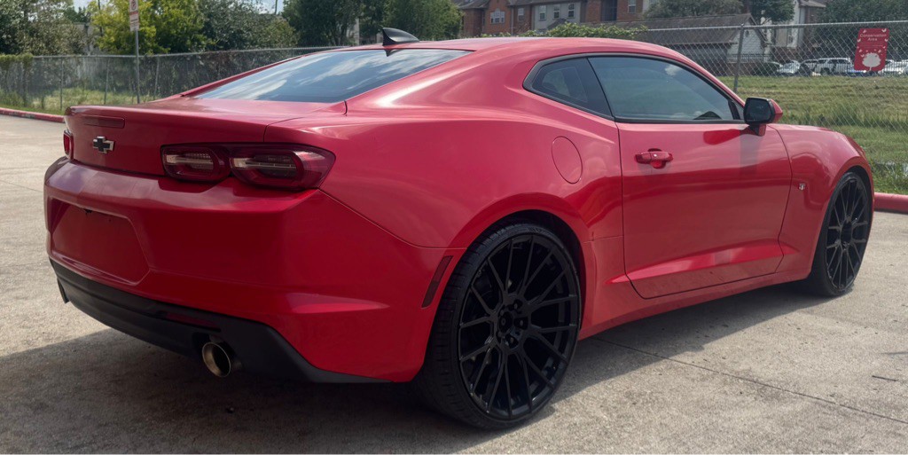 2021 Chevrolet Camaro Image 4