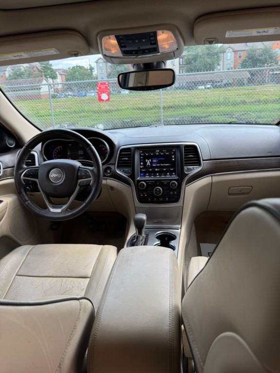 2018 Jeep Grand Cherokee Image 11