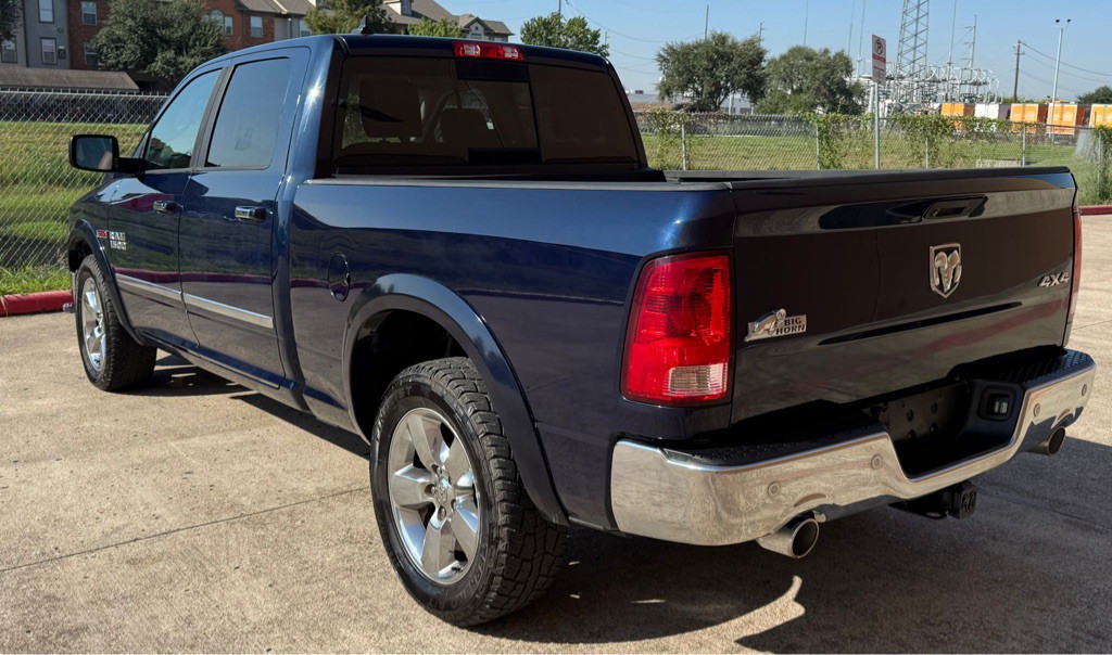2015 RAM 1500 Image 4