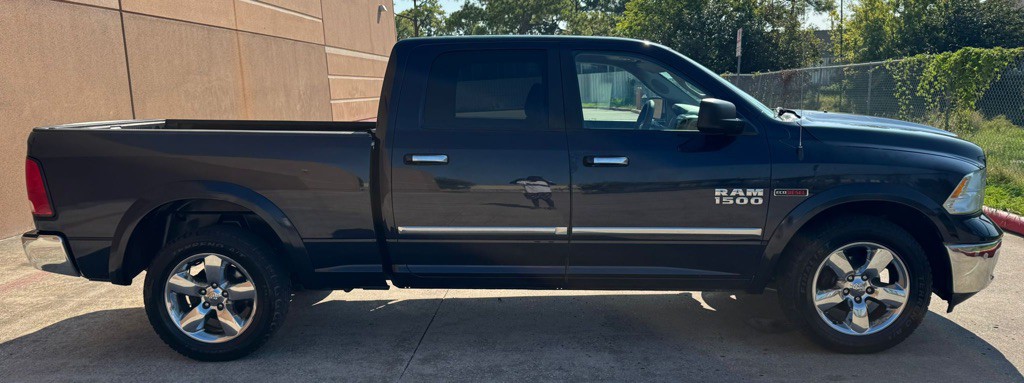 2015 RAM 1500 Image 7