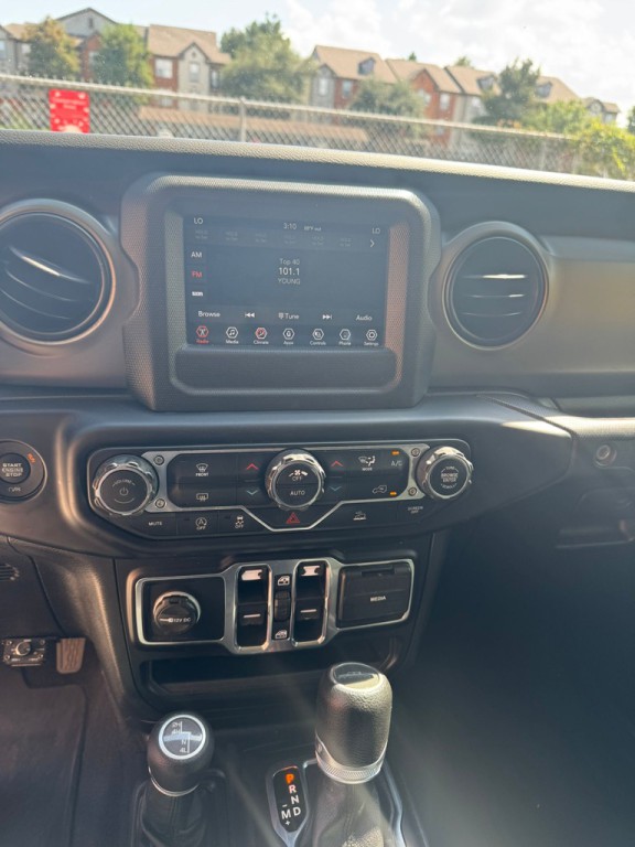 2021 Jeep Gladiator Image 14