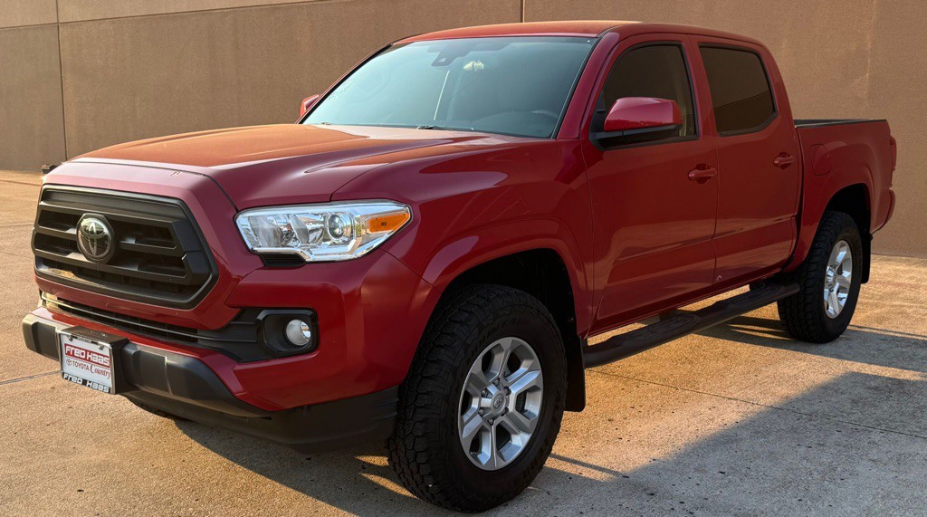 2022 Toyota Tacoma Image 2