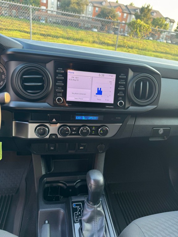 2022 Toyota Tacoma Image 13