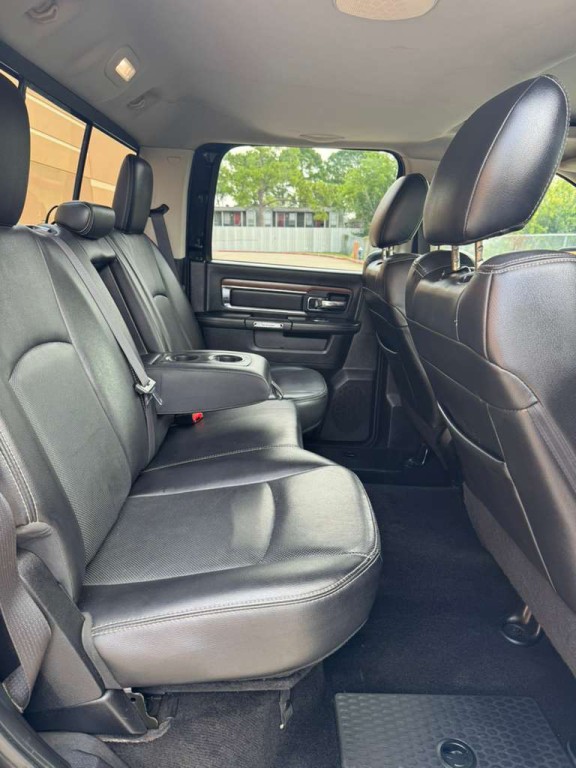 2016 RAM 1500 Image 9