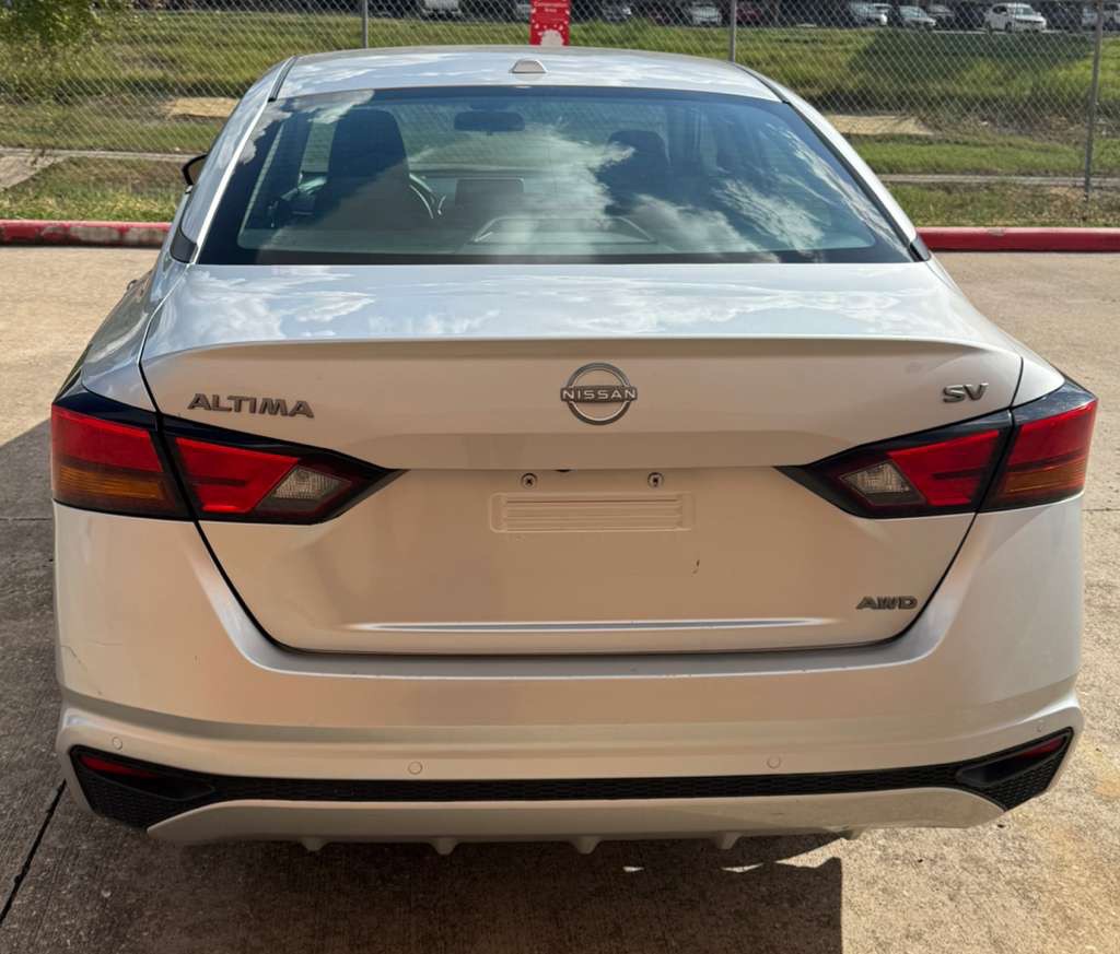 2024 Nissan Altima Image 5