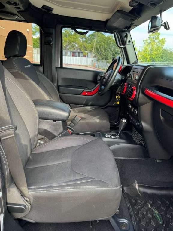 2014 Jeep Wrangler Unlimited Image 9