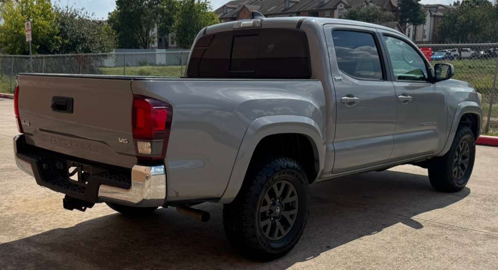 2021 Toyota Tacoma Image 4
