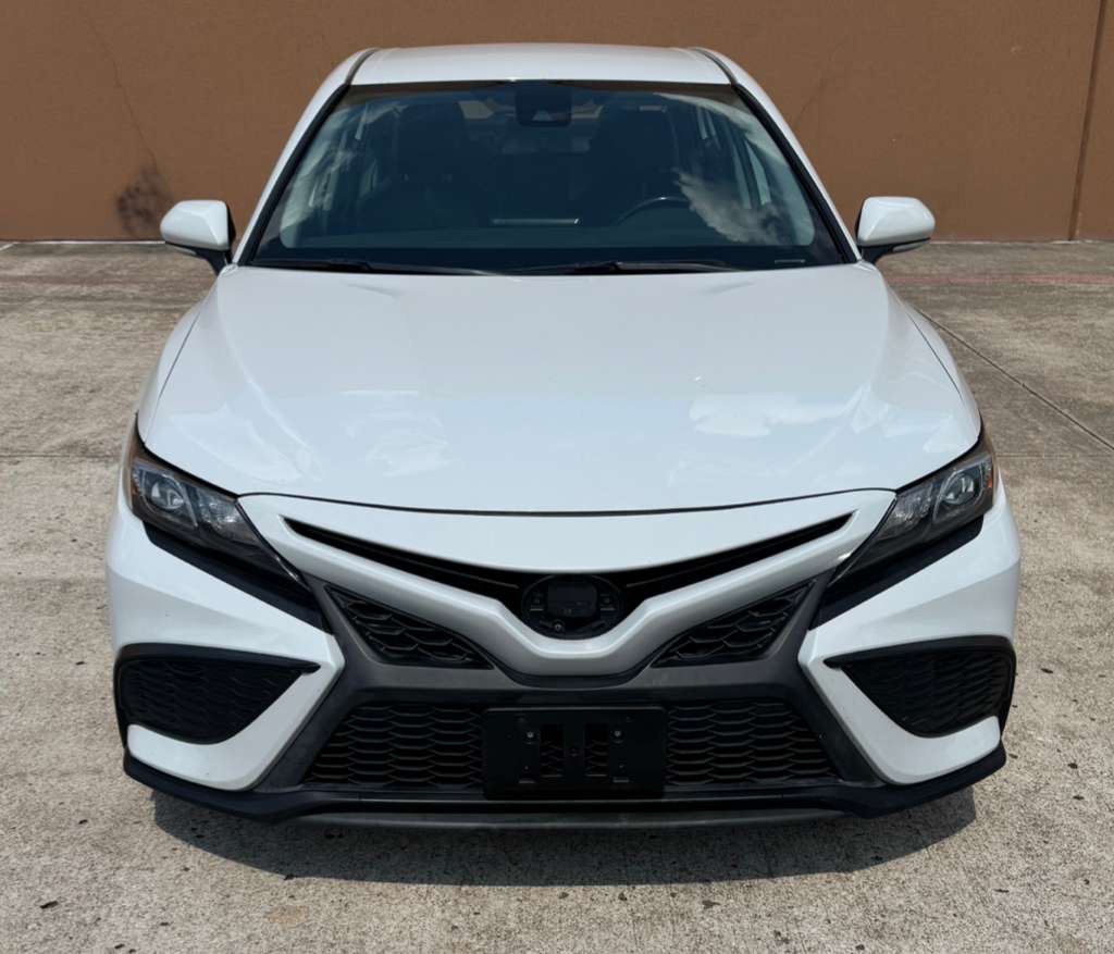 2022 Toyota Camry Image 5