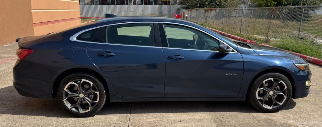 2022 Chevrolet Malibu Image 7