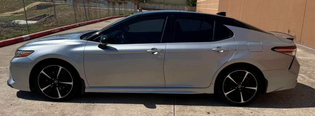 2019 Toyota Camry Image 8
