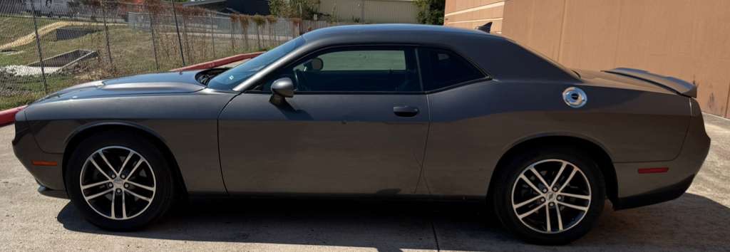2019 Dodge Challenger Image 7