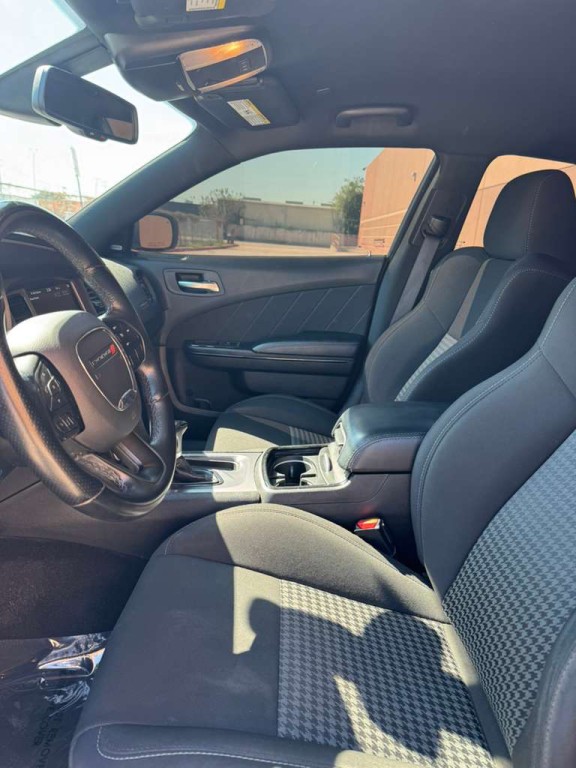 2022 Dodge Charger Image 9