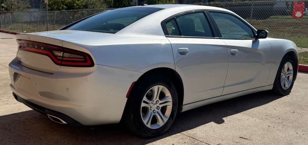 2022 Dodge Charger Image 3