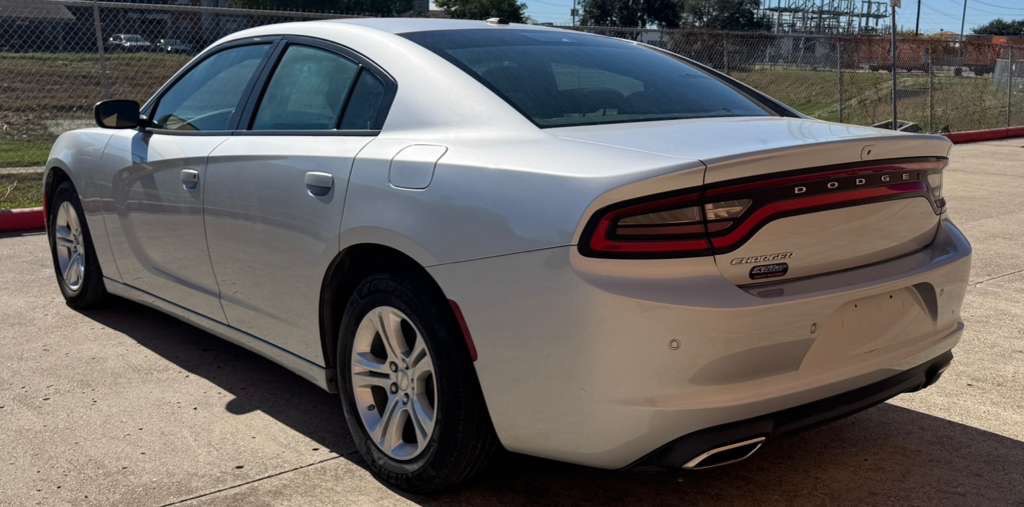2022 Dodge Charger Image 4