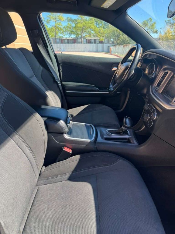 2022 Dodge Charger Image 12