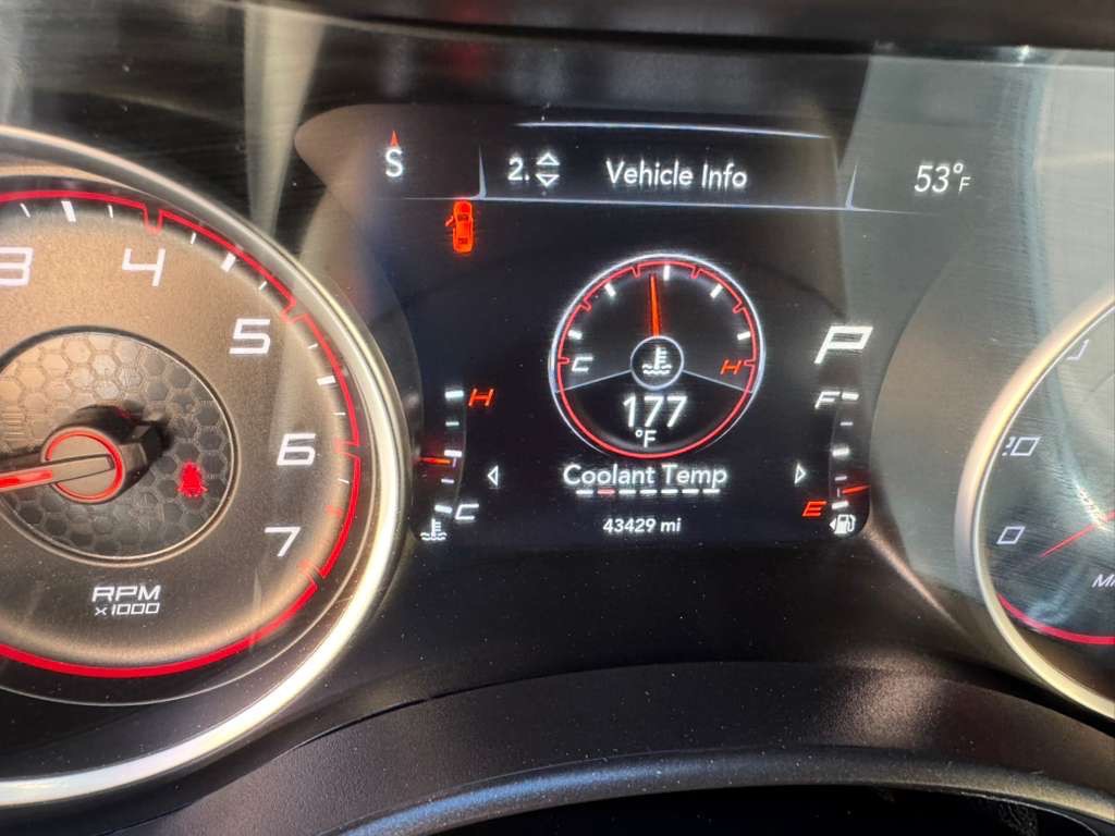 2022 Dodge Charger Image 16