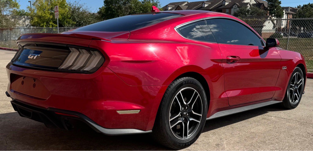 2022 Ford Mustang Image 4