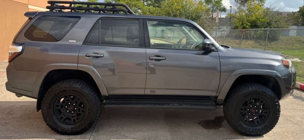 2021 Toyota 4Runner Image 8
