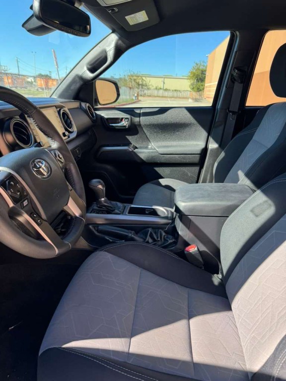 2023 Toyota Tacoma Image 9