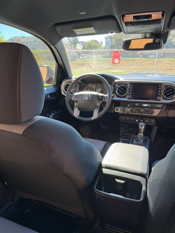 2023 Toyota Tacoma Image 12