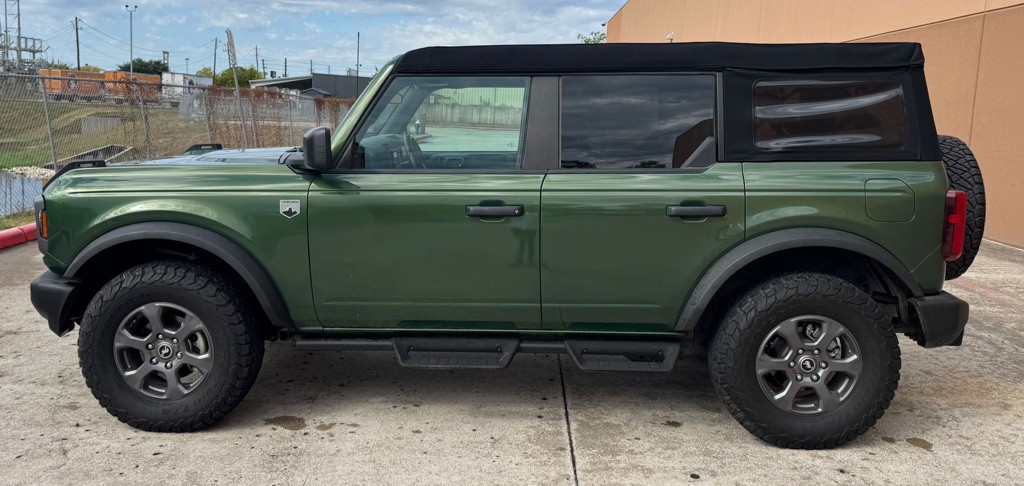 2023 Ford Bronco Image 8
