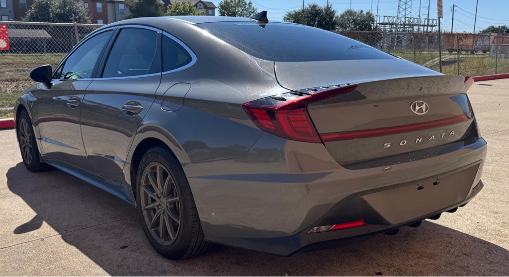 2022 Hyundai Sonata Image 3