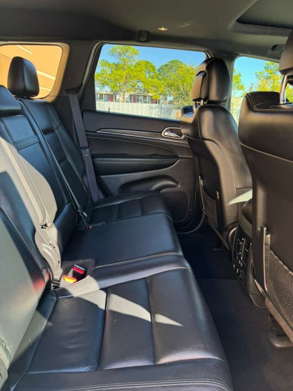 2020 Jeep Grand Cherokee Image 16