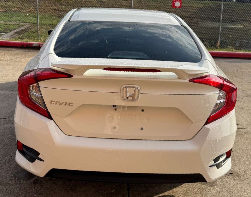 2018 Honda Civic Image 6