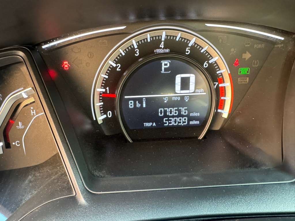 2018 Honda Civic Image 16