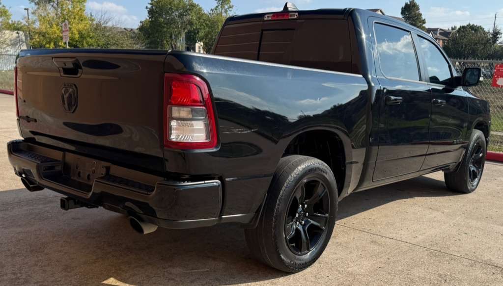 2022 RAM 1500 Image 3