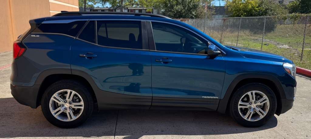 2021 GMC Terrain Image 8