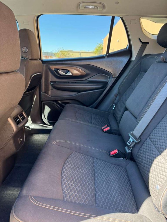 2021 GMC Terrain Image 12