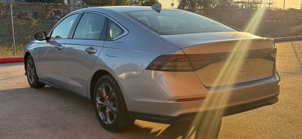 2024 Honda Accord Image 3