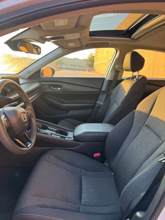 2024 Honda Accord Image 9