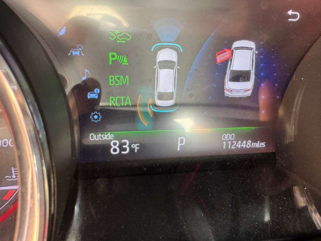 2019 Toyota Camry Image 19