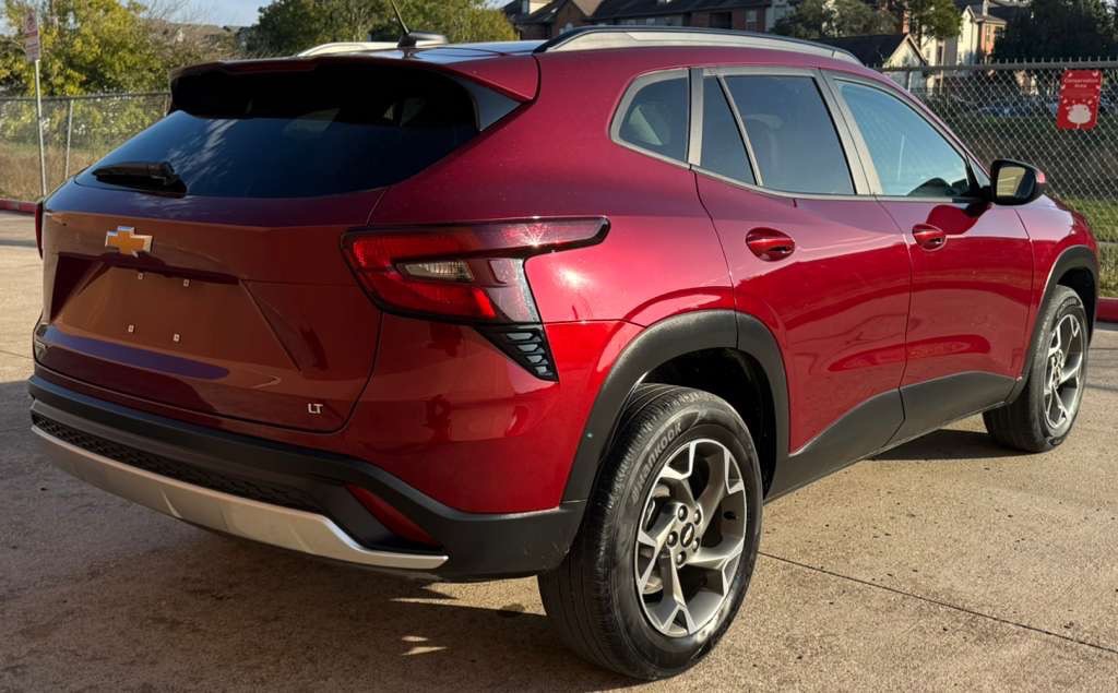 2025 Chevrolet Trax Image 4